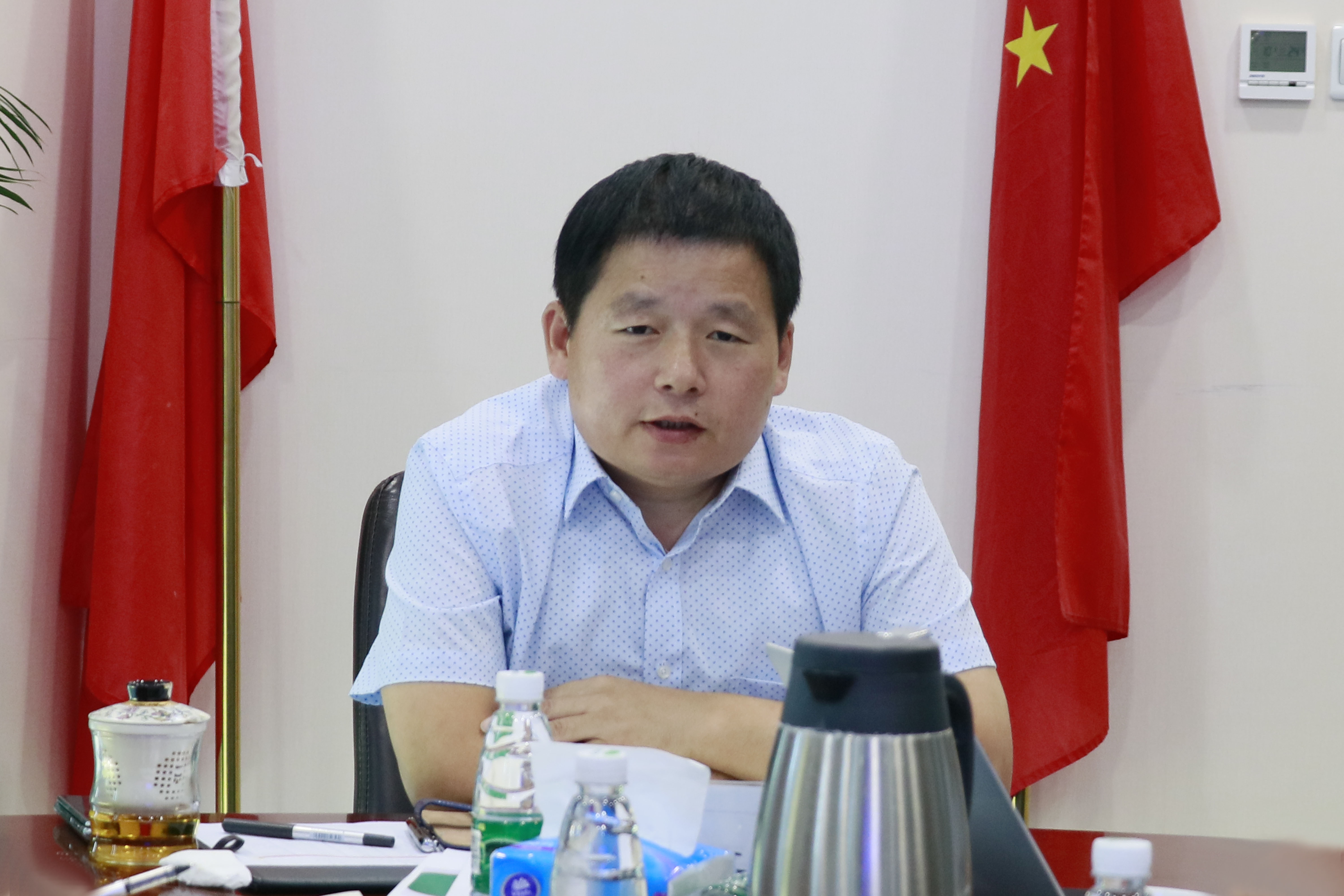 閉門會(huì)-譚總.jpg